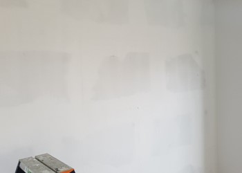 Binnenschilderwerk roestwand
