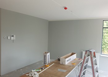 Renovlies aanbrengen en sauzen nieuwbouwwoning Zwolle